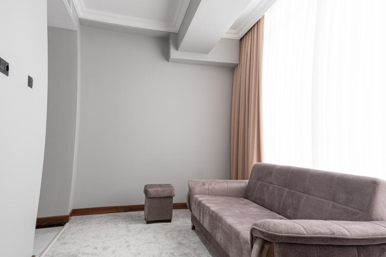 Mir Luxe Plaza Hotel Tașkent Exterior foto