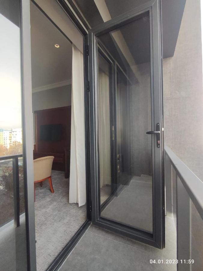 Mir Luxe Plaza Hotel Tașkent Exterior foto