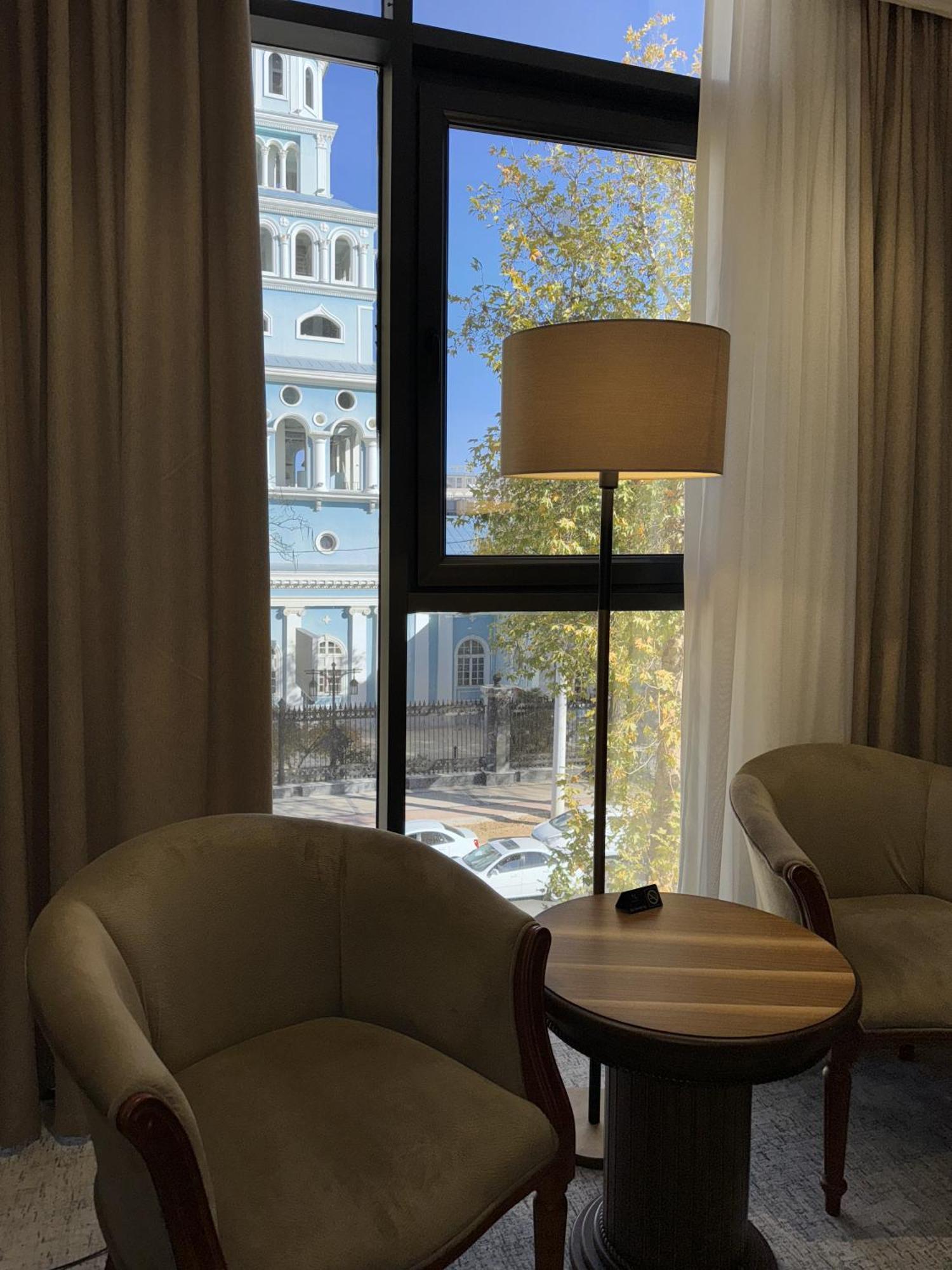 Mir Luxe Plaza Hotel Tașkent Exterior foto