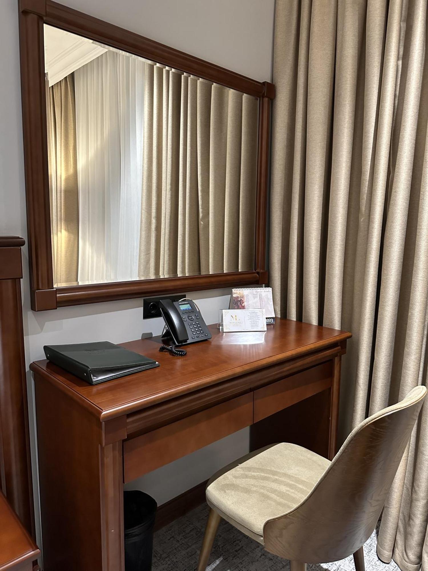 Mir Luxe Plaza Hotel Tașkent Exterior foto